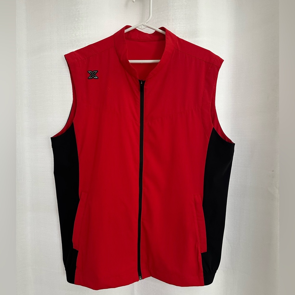JDX X5 Textured Full-Zip Golf Vest, in Color Red/Black, Size Medium